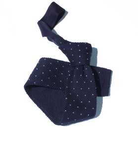 Cravatta in maglia a pois